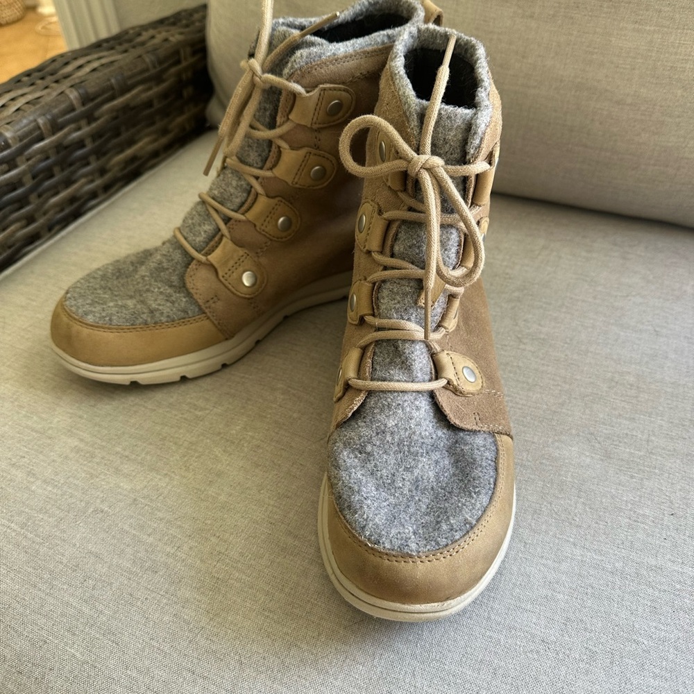 Sorel Joan Explorer Waterproof Winter Boots - Tan and Gray